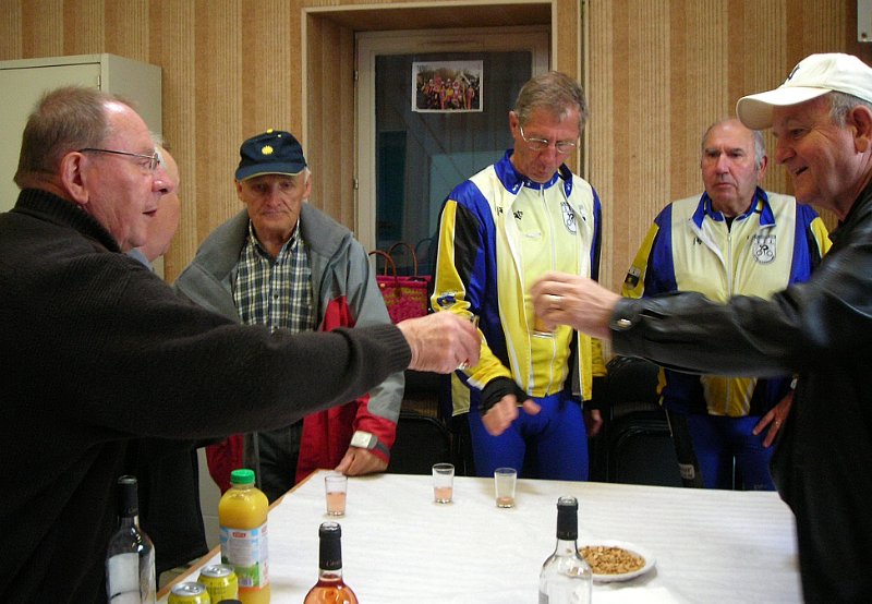 2012-06-14 01 Bon Anniversaire Christian.JPG